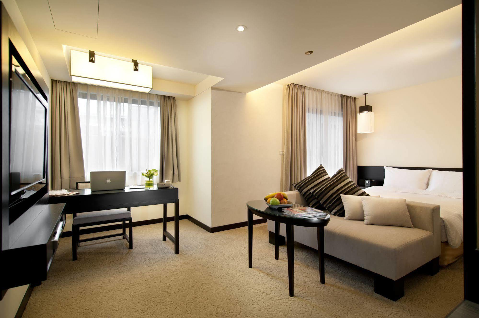 เดอะ คอร์เนอร์ เฮาส์ Hotel ไทเป ภายนอก รูปภาพ